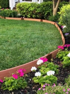 Curved Composite Landscape Edging Kit With 1" Boards -OW Garden Decor Shop 8599404 03V tif