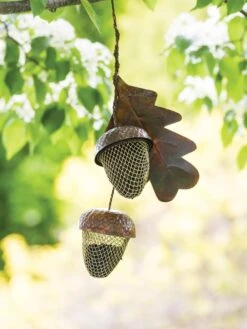 Acorn Bird Feeder -OW Garden Decor Shop 8599573 14075 tif