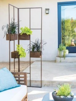 Brookfield Planter Screen