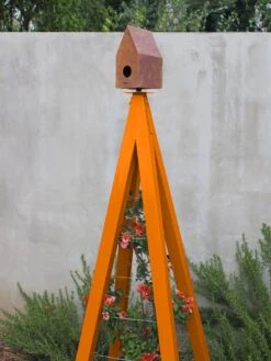 Bird Bungalow + Akoris Garden Tuteur Jr. -OW Garden Decor Shop 8600538 04v bird bungallow akoris garden tuteur kumquat